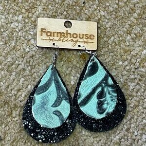 Teardrop Earrings - Black and Blue